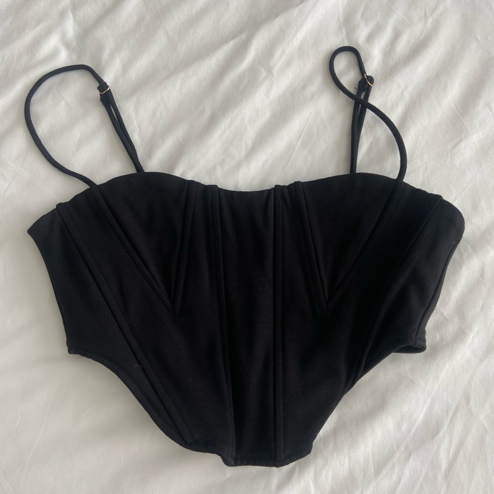 Beginning boutique size 10 (medium) crop top